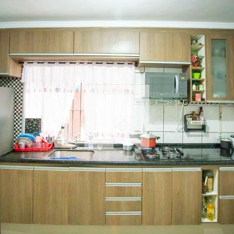 Casa à venda com 201m², 3 quartos e 2 vagas Casa à venda com 201m², 3 quartos e 2 vagasCozinha