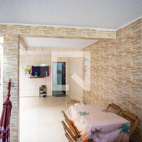 Casa à venda com 201m², 3 quartos e 2 vagas Casa à venda com 201m², 3 quartos e 2 vagasEspaço Gourmet