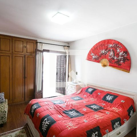 Casa à venda com 170m², 3 quartos e 2 vagas Casa à venda com 170m², 3 quartos e 2 vagassuíte