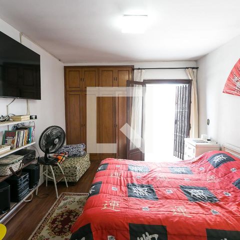 Casa à venda com 170m², 3 quartos e 2 vagas Casa à venda com 170m², 3 quartos e 2 vagassuíte