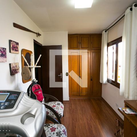 Casa à venda com 170m², 3 quartos e 2 vagas Casa à venda com 170m², 3 quartos e 2 vagasquarto 1