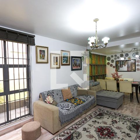 Casa à venda com 170m², 3 quartos e 2 vagas Casa à venda com 170m², 3 quartos e 2 vagassala 2