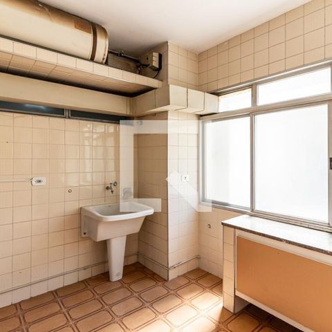 Apartamento para alugar com 110m², 3 quartos e 1 vagaÁrea de Serviço