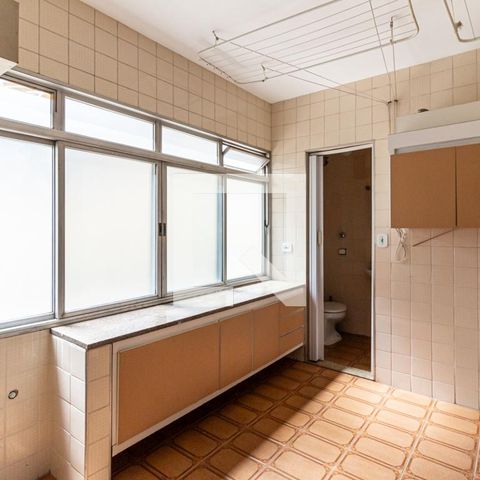 Apartamento para alugar com 110m², 3 quartos e 1 vagaÁrea de Serviço