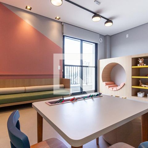 Studio para alugar com 25m², 1 quarto e sem vaga Studio para alugar com 25m², 1 quarto e sem vagaBrinquedoteca