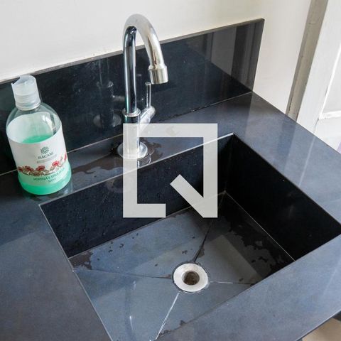Apartamento à venda com 70m², 1 quarto e sem vaga
