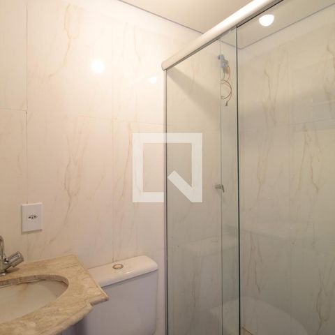 Casa à venda com 200m², 6 quartos e 2 vagasBanheiro da Piscina