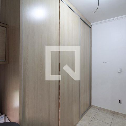 Casa à venda com 200m², 6 quartos e 2 vagasQuarto 1