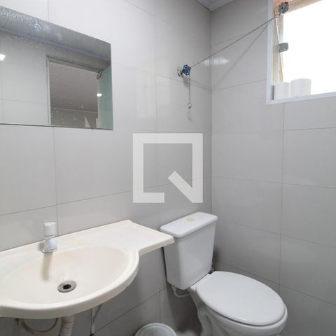 Casa à venda com 200m², 6 quartos e 2 vagasCasa 2 | Banheiro Social