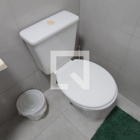Casa à venda com 200m², 6 quartos e 2 vagasCasa 2 | Banheiro Social