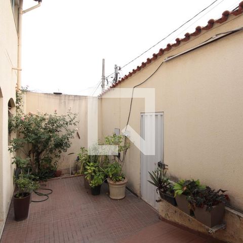 Casa à venda com 200m², 6 quartos e 2 vagasHall de Entrada