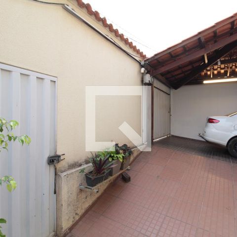 Casa à venda com 200m², 6 quartos e 2 vagasHall de Entrada