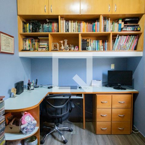 Casa à venda com 312m², 3 quartos e 2 vagas Casa à venda com 312m², 3 quartos e 2 vagasQuarto 1