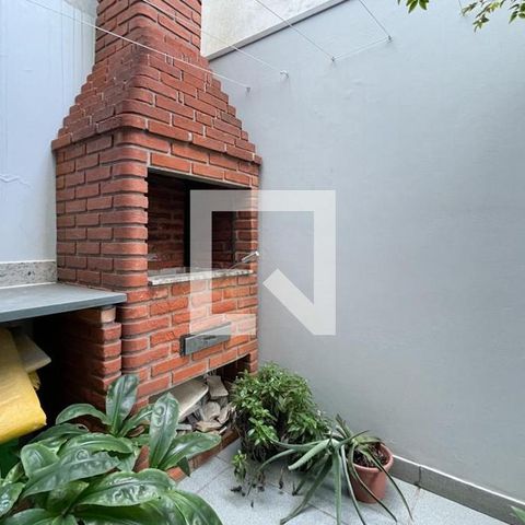 Casa à venda com 312m², 3 quartos e 2 vagas Casa à venda com 312m², 3 quartos e 2 vagasÁrea - Churrasqueira
