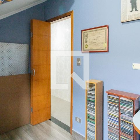 Casa à venda com 312m², 3 quartos e 2 vagas Casa à venda com 312m², 3 quartos e 2 vagasQuarto 1