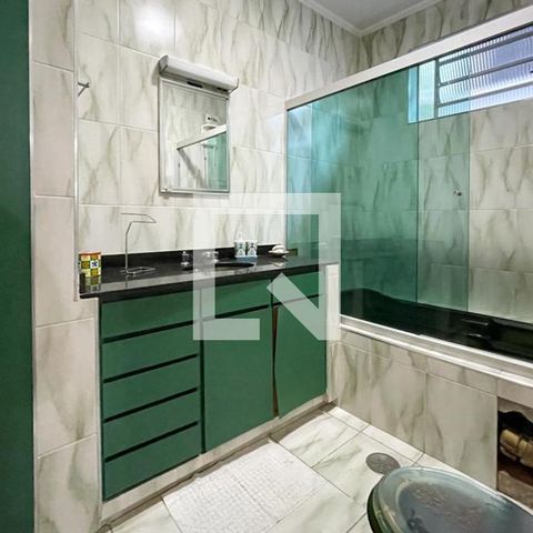 Casa à venda com 312m², 3 quartos e 2 vagas Casa à venda com 312m², 3 quartos e 2 vagasBanheiro - Suíte 1