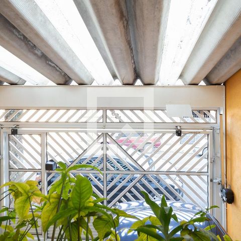 Casa à venda com 312m², 3 quartos e 2 vagas Casa à venda com 312m², 3 quartos e 2 vagasVista - Sala