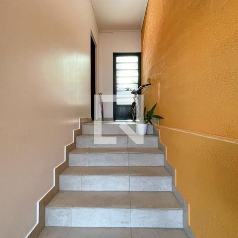 Casa à venda com 312m², 3 quartos e 2 vagas Casa à venda com 312m², 3 quartos e 2 vagasEntrada