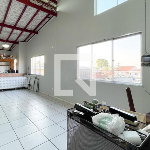Casa à venda com 312m², 3 quartos e 2 vagas Casa à venda com 312m², 3 quartos e 2 vagasÁrea comum