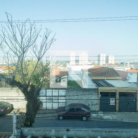 Casa à venda com 312m², 3 quartos e 2 vagas Casa à venda com 312m², 3 quartos e 2 vagasVista - Sacada
