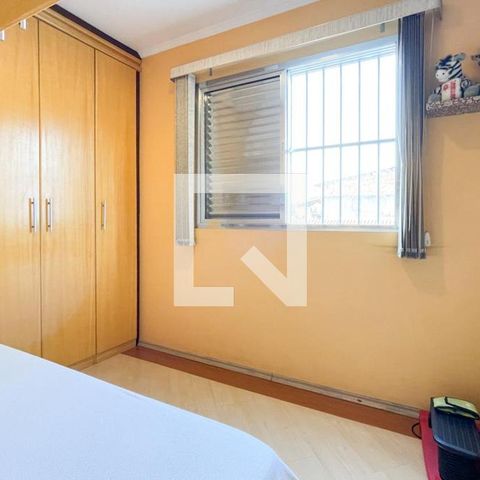 Casa à venda com 312m², 3 quartos e 2 vagas Casa à venda com 312m², 3 quartos e 2 vagasQuarto 2