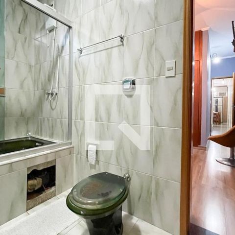 Casa à venda com 312m², 3 quartos e 2 vagas Casa à venda com 312m², 3 quartos e 2 vagasBanheiro - Suíte 1