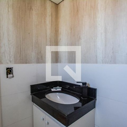 Apartamento à venda com 102m², 2 quartos e 2 vagas Apartamento à venda com 102m², 2 quartos e 2 vagasLavabo