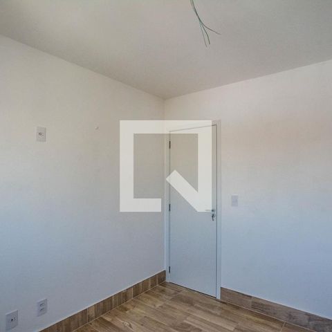Apartamento à venda com 102m², 2 quartos e 2 vagas Apartamento à venda com 102m², 2 quartos e 2 vagasSuíte