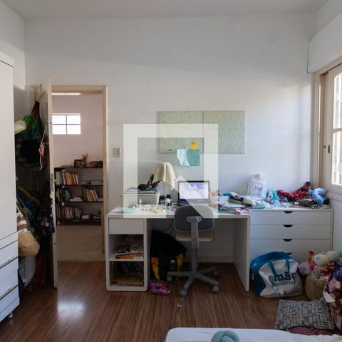 Casa à venda com 180m², 2 quartos e 2 vagas Casa à venda com 180m², 2 quartos e 2 vagasQuarto 2