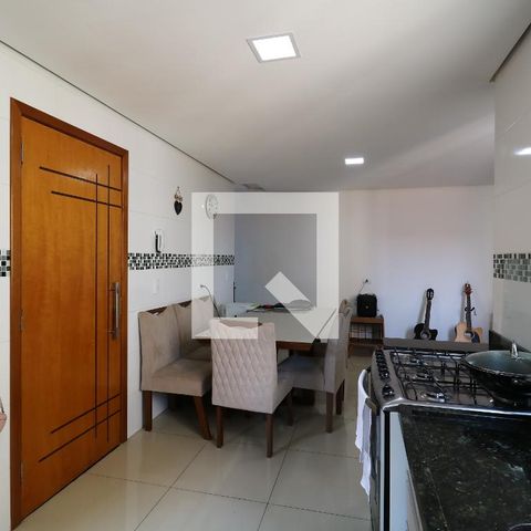 Apartamento à venda com 140m², 3 quartos e 2 vagasCozinha