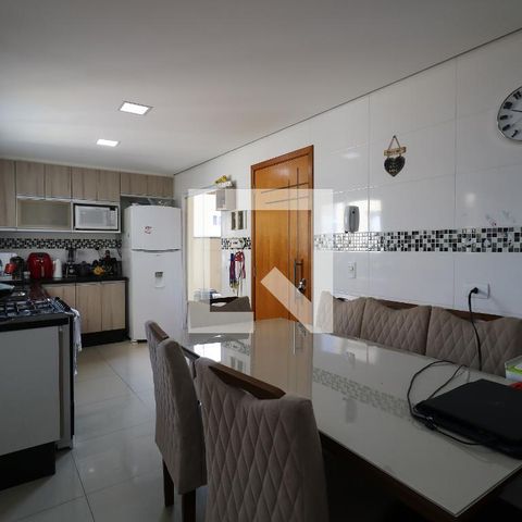 Apartamento à venda com 140m², 3 quartos e 2 vagasCozinha