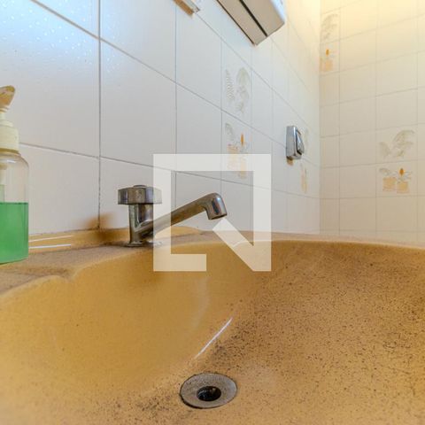 Casa à venda com 210m², 5 quartos e 3 vagasBanheiro da Suíte 2