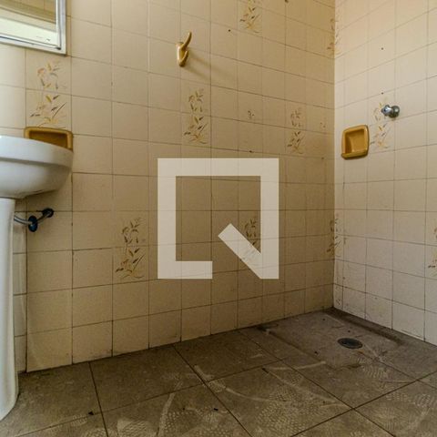 Casa à venda com 210m², 5 quartos e 3 vagasBanheiro