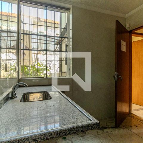 Casa à venda com 210m², 5 quartos e 3 vagasCozinha 1