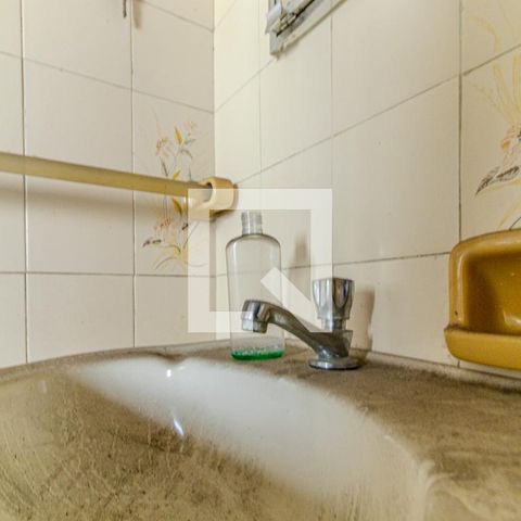 Casa à venda com 210m², 5 quartos e 3 vagasBanheiro