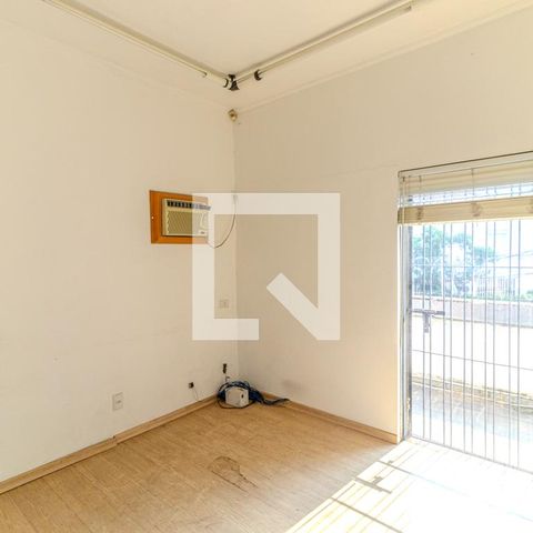 Casa à venda com 210m², 5 quartos e 3 vagasQuarto 2