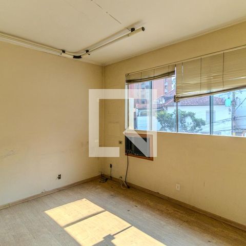 Casa à venda com 210m², 5 quartos e 3 vagasSuíte 1