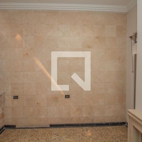 Casa à venda com 434m², 4 quartos e 8 vagas Casa à venda com 434m², 4 quartos e 8 vagasSala detalhes