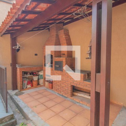 Casa à venda com 434m², 4 quartos e 8 vagas Casa à venda com 434m², 4 quartos e 8 vagasÁrea Gourmet