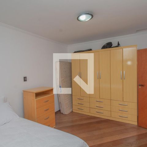 Casa à venda com 434m², 4 quartos e 8 vagas Casa à venda com 434m², 4 quartos e 8 vagasQuarto 3