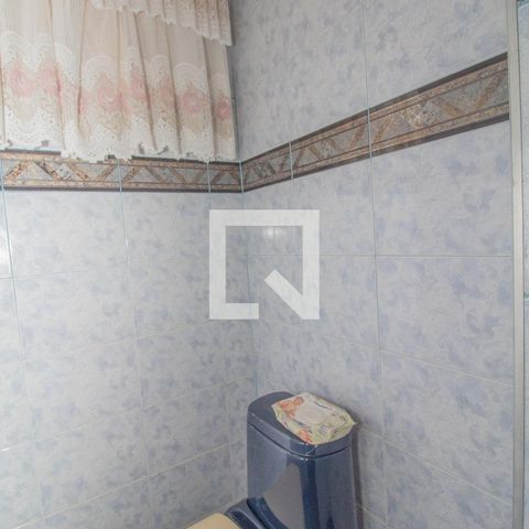 Casa à venda com 434m², 4 quartos e 8 vagas Casa à venda com 434m², 4 quartos e 8 vagasLavabo