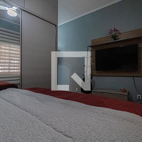 Casa à venda com 169m², 4 quartos e 3 vagas Casa à venda com 169m², 4 quartos e 3 vagassuíte