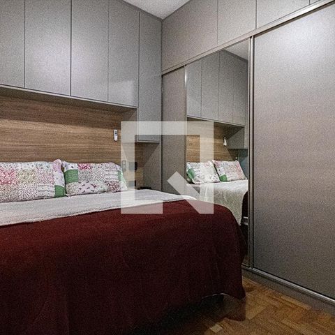 Casa à venda com 169m², 4 quartos e 3 vagas Casa à venda com 169m², 4 quartos e 3 vagassuíte