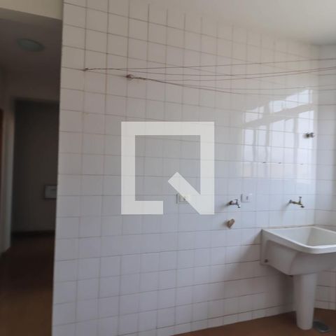 Apartamento à venda com 119m², 3 quartos e 2 vagasCozinha e Área de Serviço