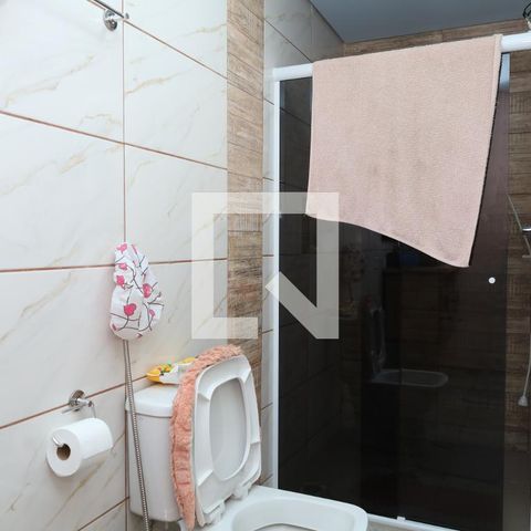 Casa para alugar com 185m², 3 quartos e 2 vagasBanheiro quarto 1