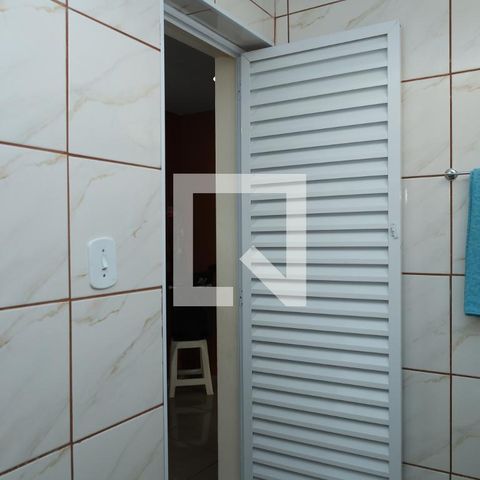 Casa para alugar com 185m², 3 quartos e 2 vagasBanheiro Social 1