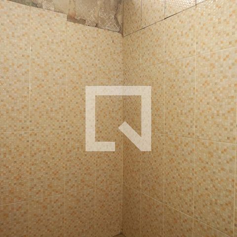 Casa para alugar com 185m², 3 quartos e 2 vagasBanheiro área de serviço 