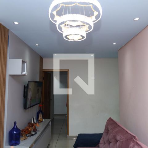 Casa para alugar com 185m², 3 quartos e 2 vagasSala