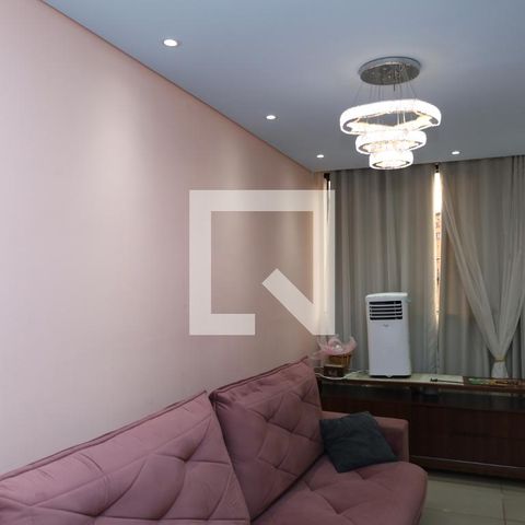 Casa para alugar com 185m², 3 quartos e 2 vagasSala