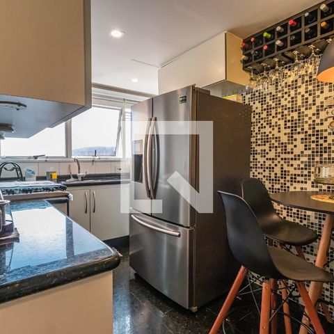 Apartamento à venda com 142m², 2 quartos e 2 vagasCozinha